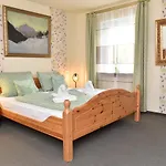 Hotel-pension Teutonia فندق