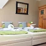 Hotel-pension Teutonia 2*