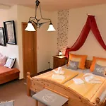 Hotel-pension Teutonia فندق