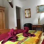 فندق Hotel-pension Teutonia