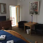 فندق Hotel-pension Teutonia