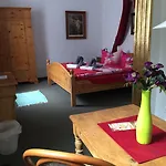 Hotel-pension Teutonia فندق برونلاغ