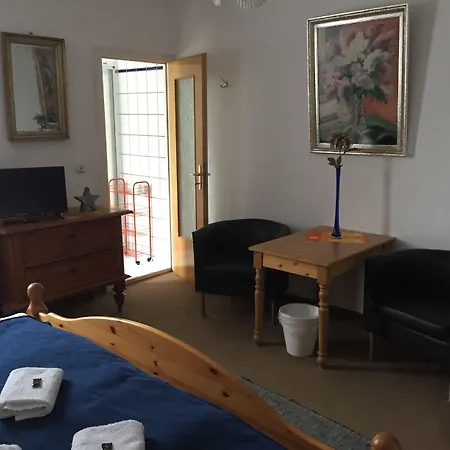Otel Hotel-pension Teutonia