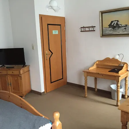 Otel Hotel-pension Teutonia 2*