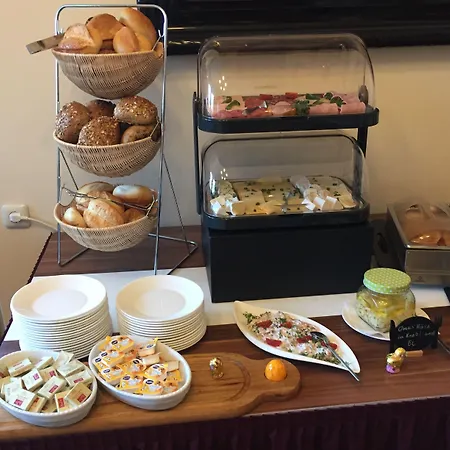 Hotel-pension Teutonia 2*